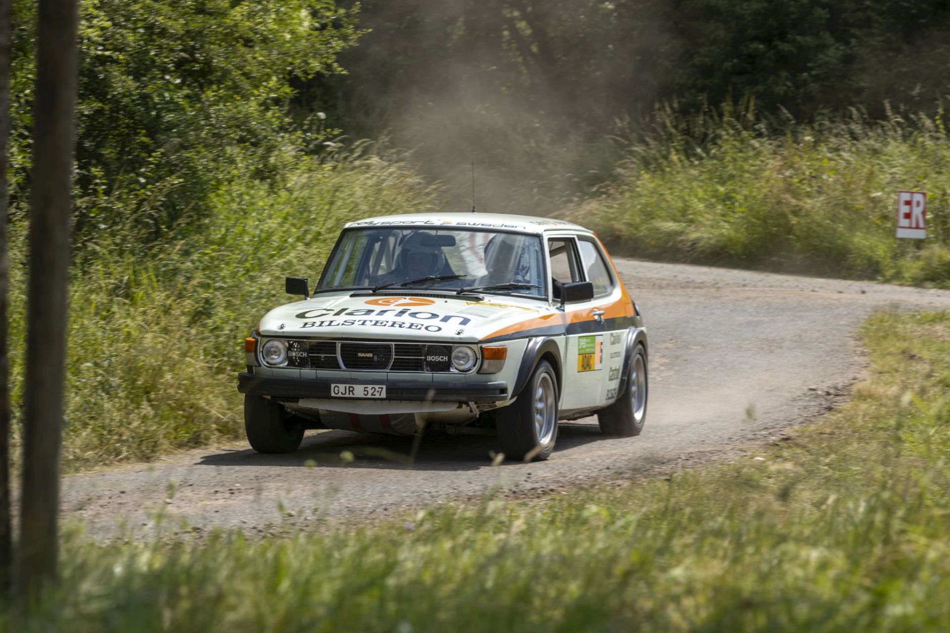 3B9A9240