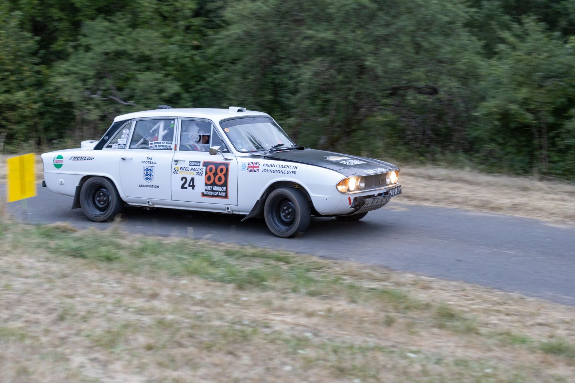 3B9A2277
