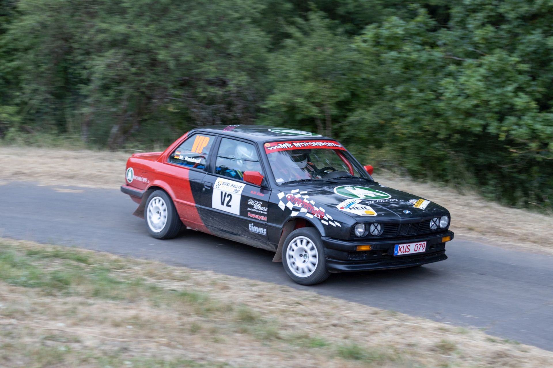 3B9A1802