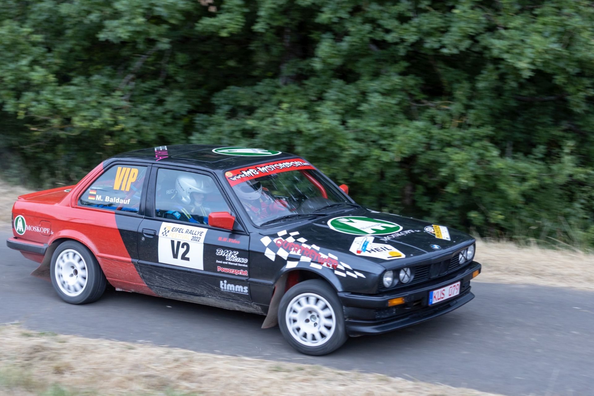 3B9A1804