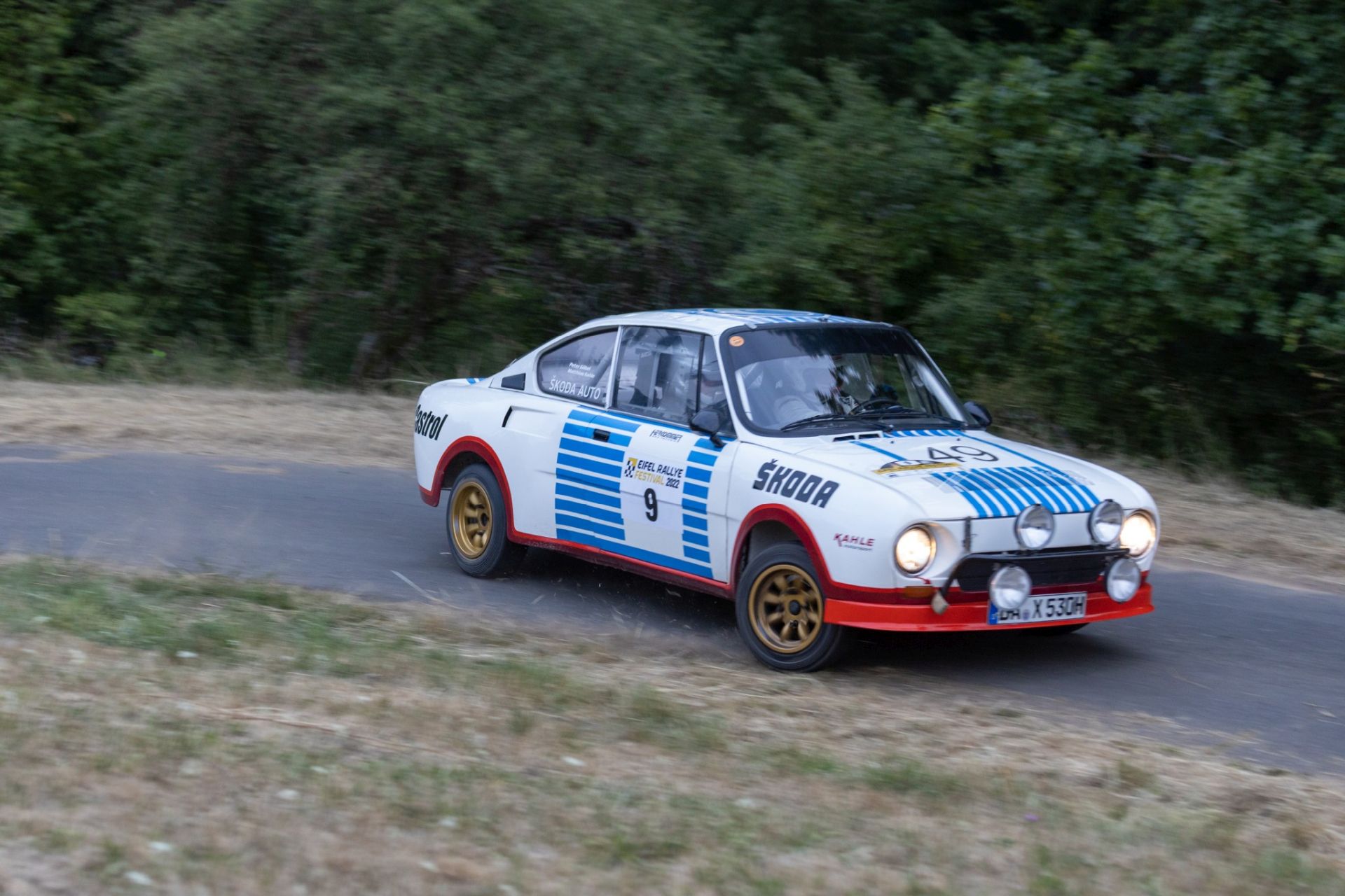 3B9A2200