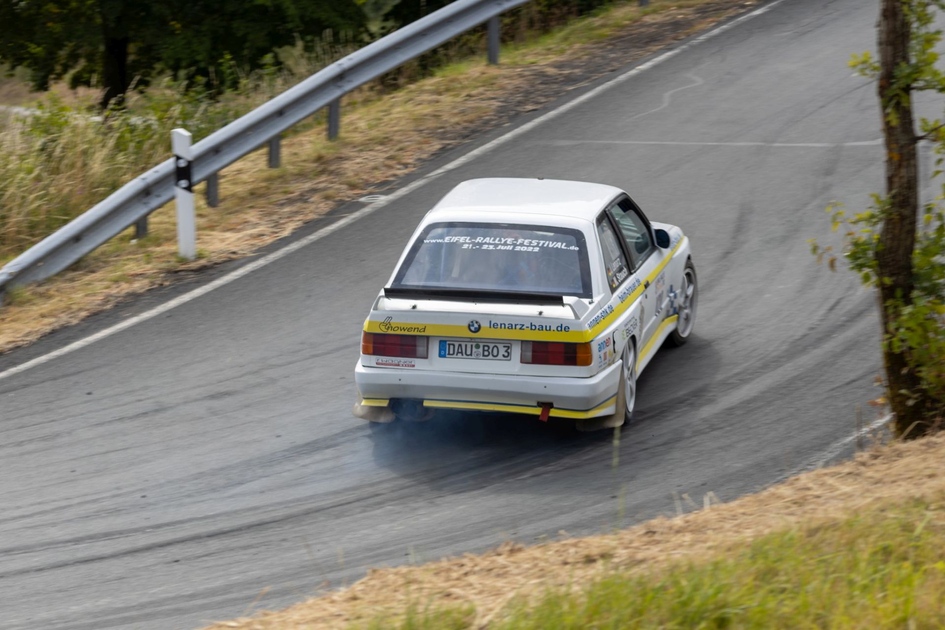 3B9A4127
