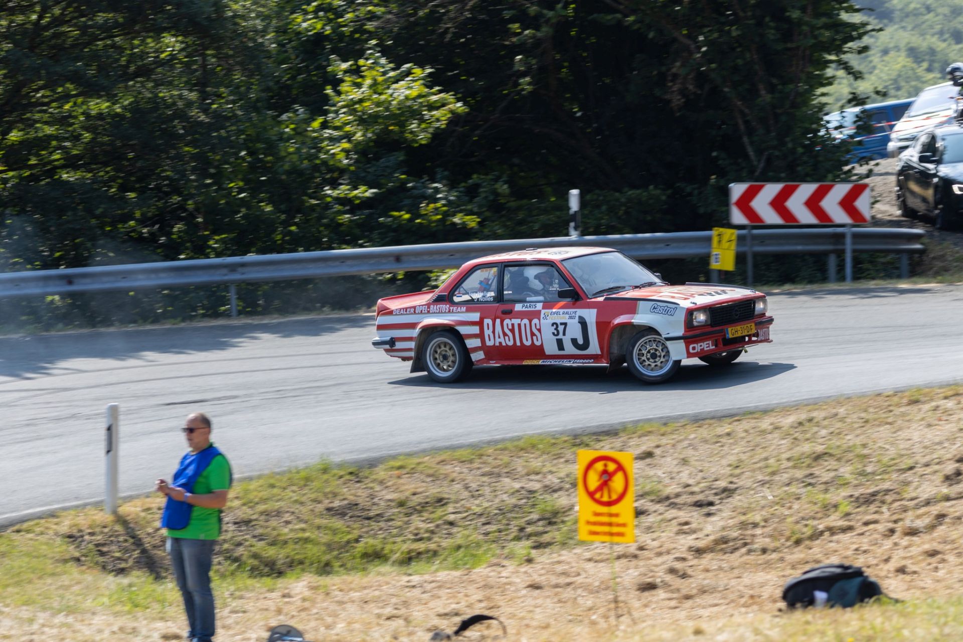 3B9A4697