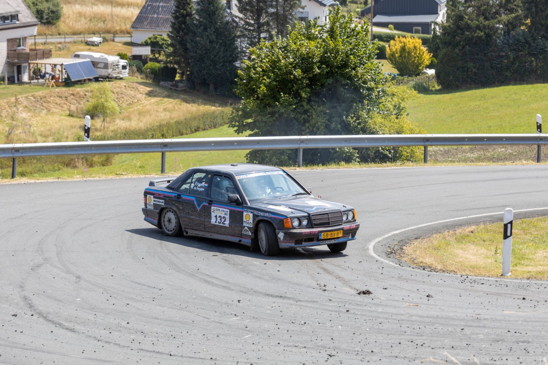 3B9A6156