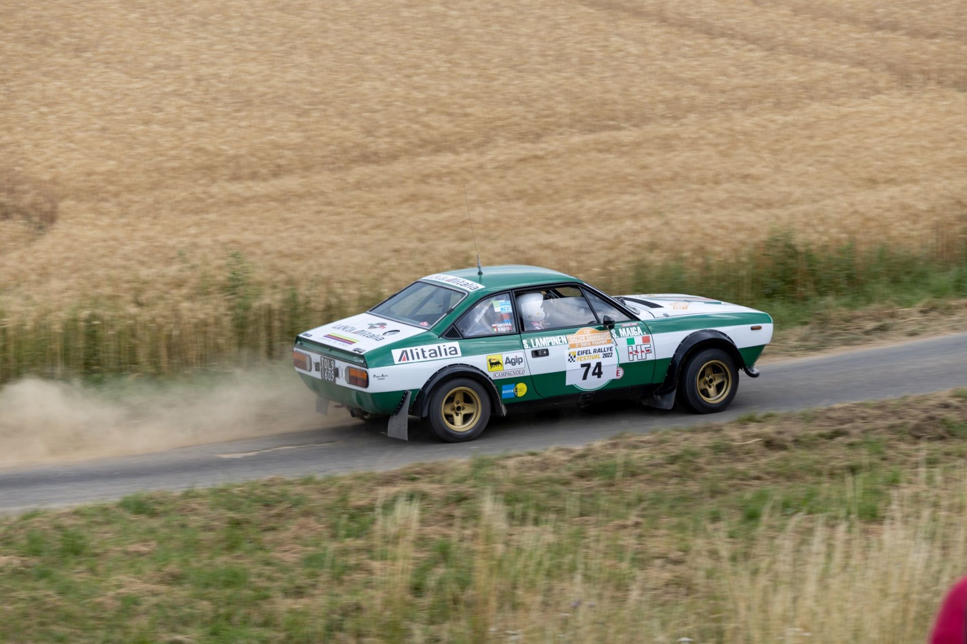 3B9A7827