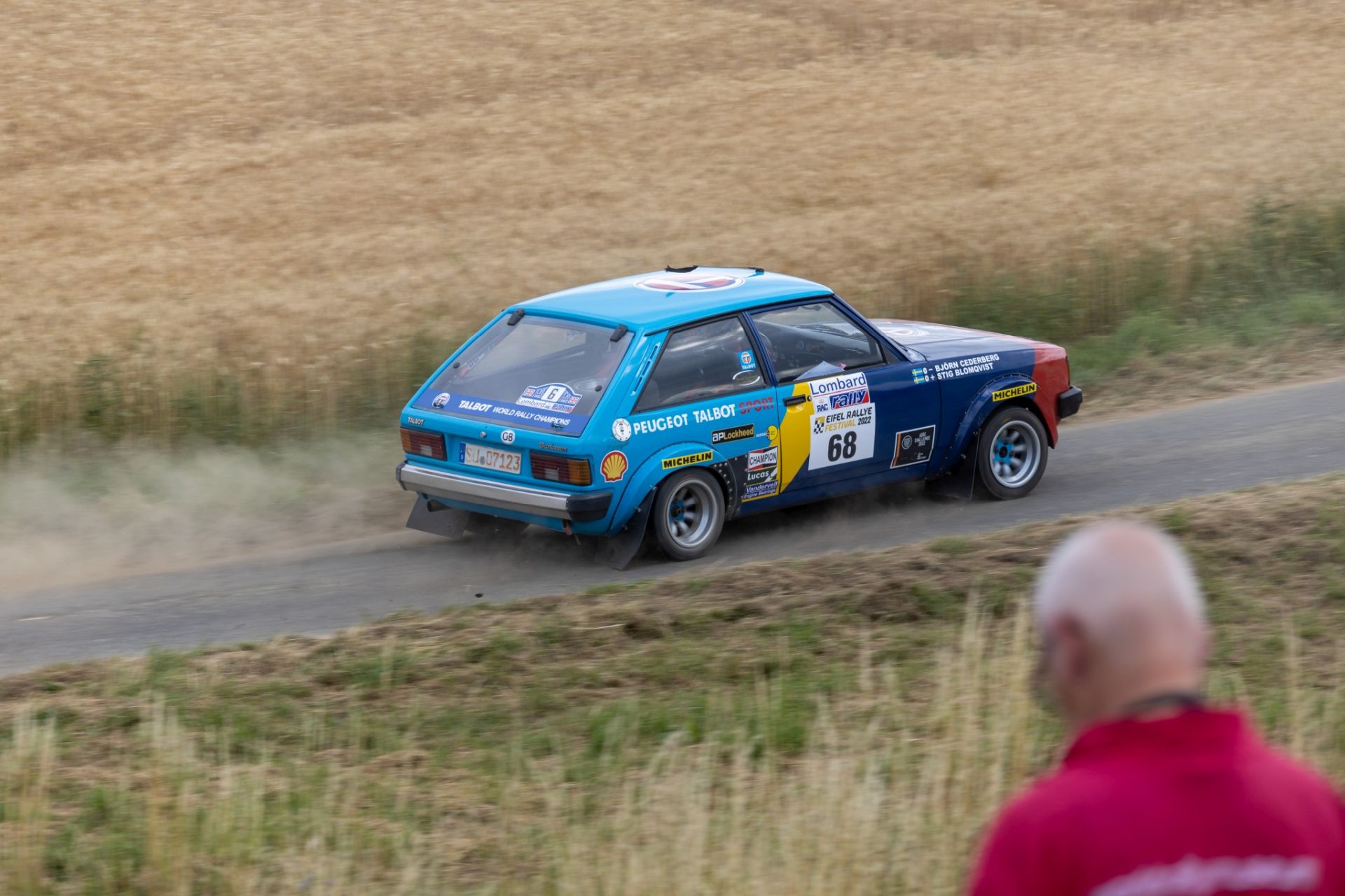 3B9A7937