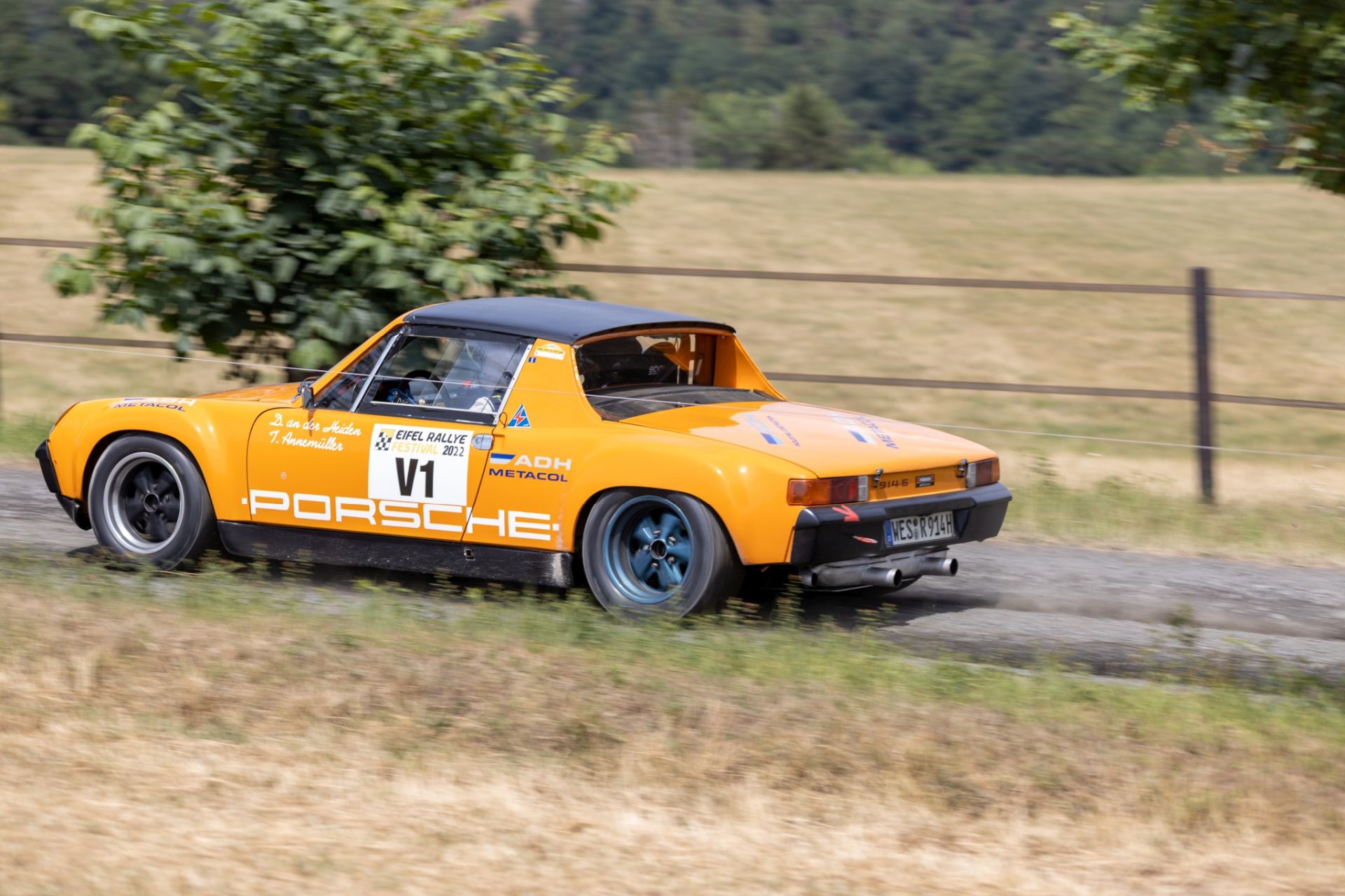 3B9A9170